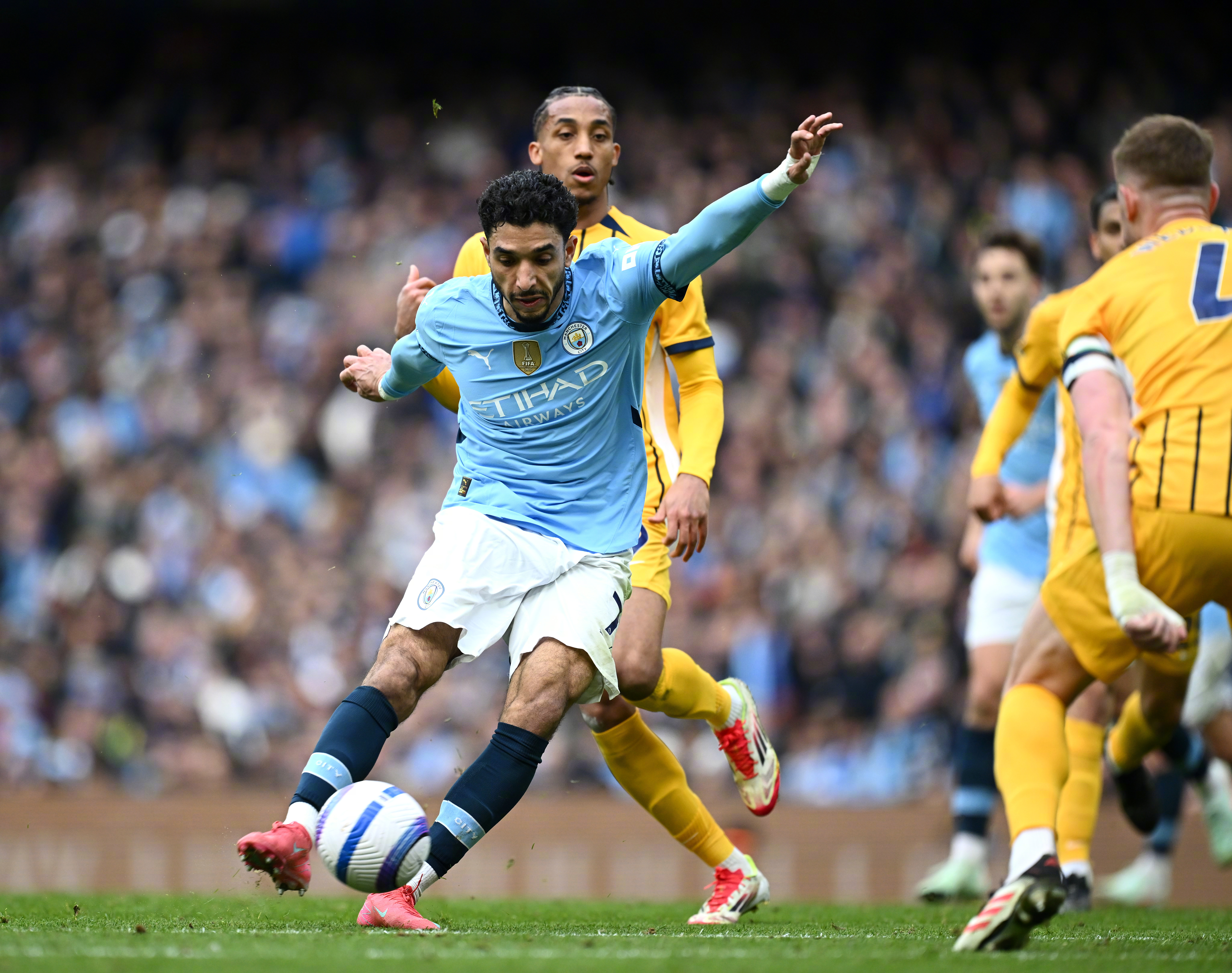 关于当前夏窗净支出TOP10：英超BIG6在列其余4大联赛占3席的信息  第2张